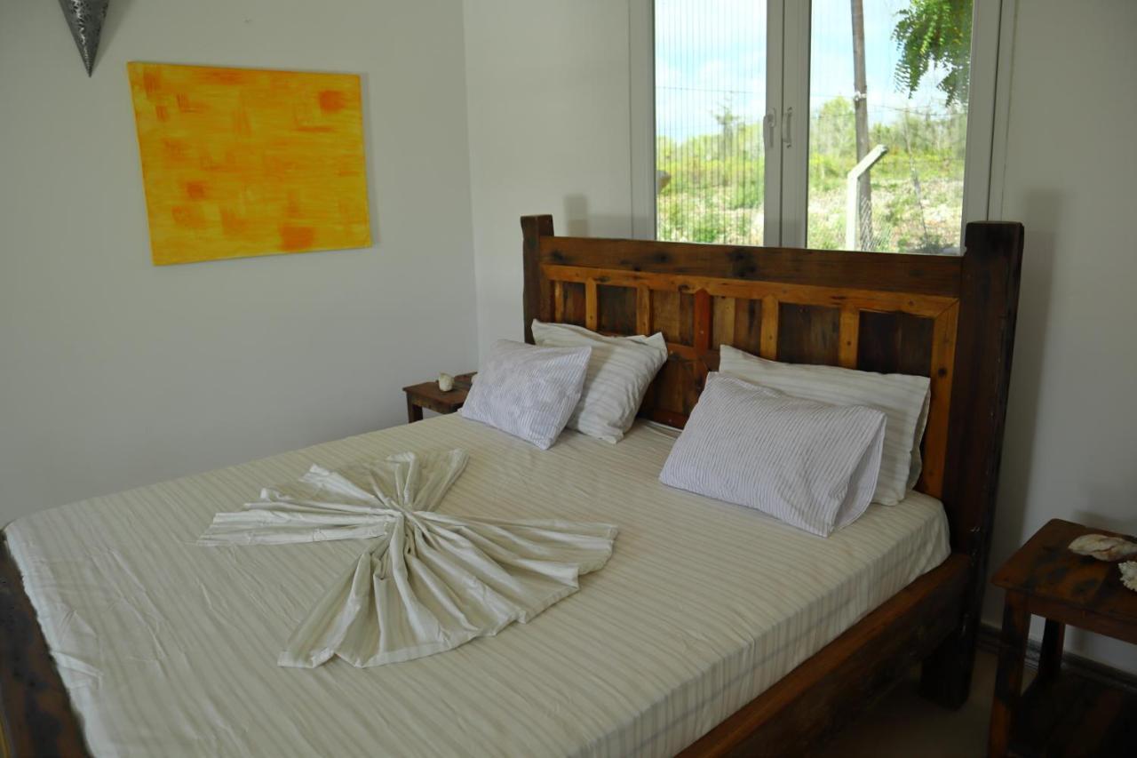 Holiday Time Bungalows Zanzibar マテムウェ エクステリア 写真