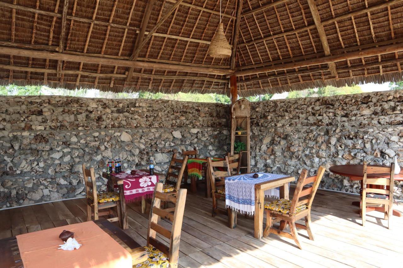 Holiday Time Bungalows Zanzibar マテムウェ エクステリア 写真