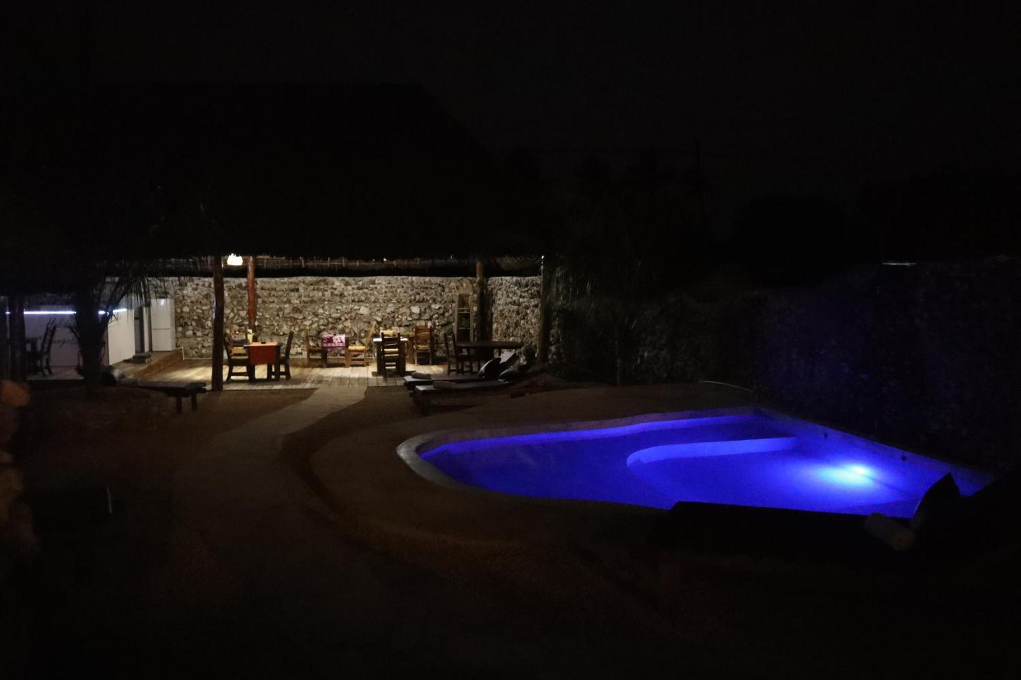 Holiday Time Bungalows Zanzibar マテムウェ エクステリア 写真
